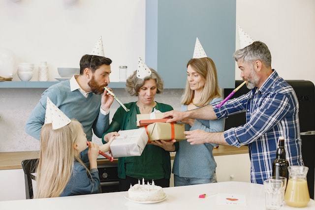 Regalo di compleanno per i genitori