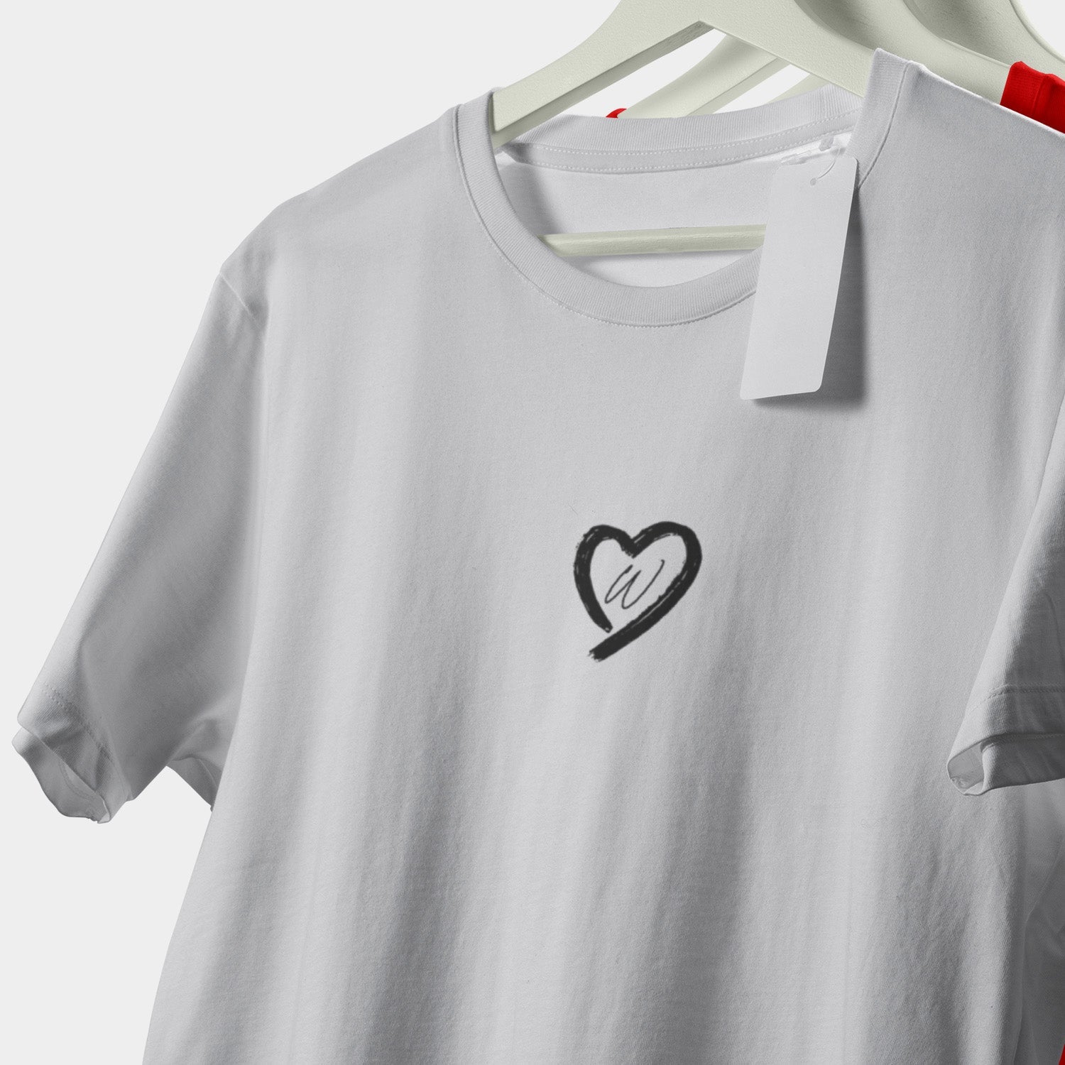 Maglietta Personalizzata con Cuore e Iniziale