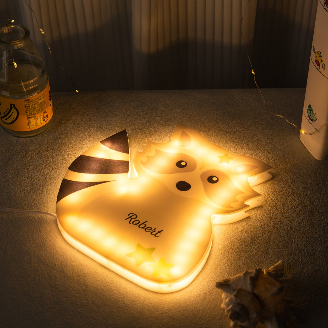 Luce Notturna Personalizzata con Nome a Forma di Procione